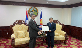 Presenting the Letters of Credence of H.E. Vahram Kazhoyan, Ambassador Extraordinary and Plenipotentiary of the Republic of Armenia to the the Lao People’s Democratic Republic (with residence in Hanoi).