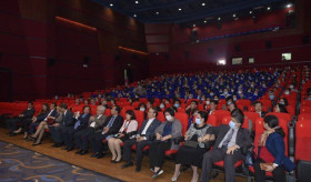 Participation of the Ambassador of the Republic of Armenia to Vietnam Vahram Kazhoyan in the official opening ceremony of the Russian films Week in Vietnam, dedicated to the 75th Anniversary of Victory in the World War II.