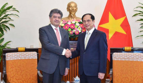 Meeting of the Ambassador of the Republic of Armenia Mr. Vahram Kazhoyan with the Minister of Foreign Affairs of the Socialist Republic of Vietnam H.E. Mr. Bui Thanh Son