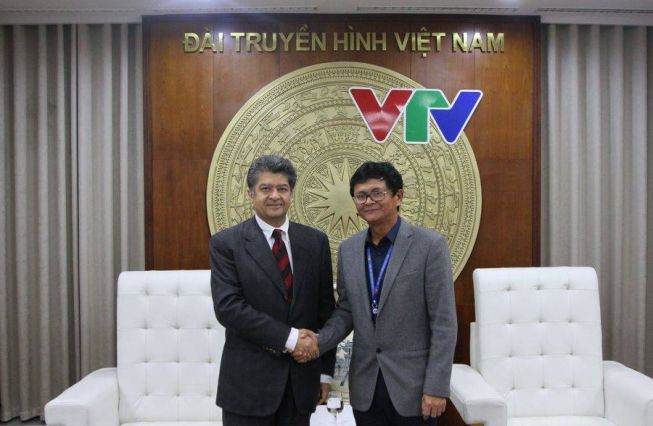 Meeting between the Ambassador of the Republic of Armenia to Vietnam Vahram Kazhoyan and the President of the Vietnam Television (VTV) Mr. Tran Binh Minh and Deputy General Director for Intertnational Cooperation Ms. Thai Nguyet Que.