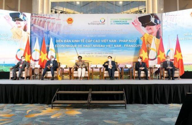 Participation of the Ambassador of the Republic of Armenia to Vietnam Vahram Kazhoyan  in the official ceremony of the opening of Vietnam-Francophonie economic forum.