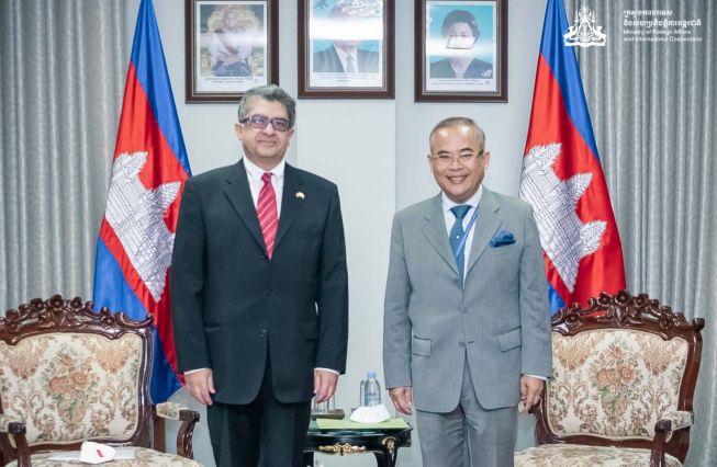 Meeting of the Ambassador of the Republic of Armenia to the Kingdom of Cambodia Vahram Kazhoyan with Secretary of State of the Ministry of Foreign Affairs and International Cooperation of the Kingdom of Cambodia Chem Widhya