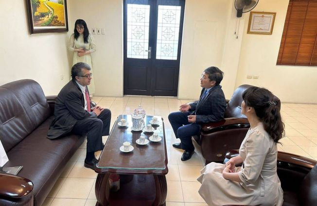 Meetings of the Ambassador of Armenia Vahram Kazhoyan with Deputy Director of Center of Economic and Cultural Cooperation with Russia and CIS countries, Director General of VigenCo General Director of Thuong Dinh Footwear Joint Stock Company